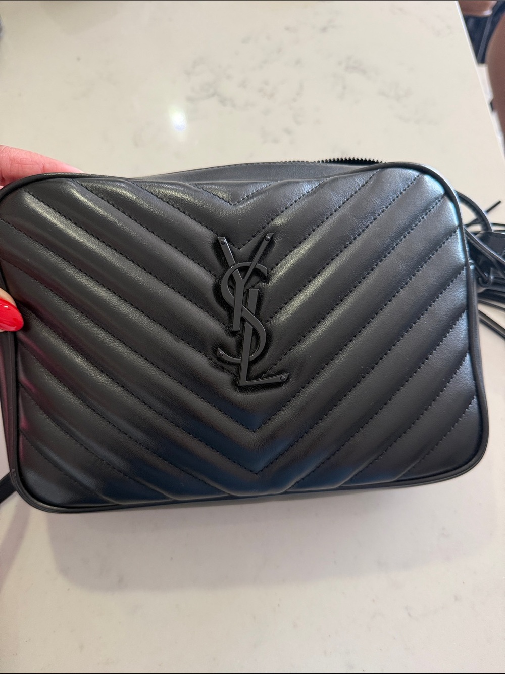 Authentic Saint Laurent Black Quilted Leather Camera Crossbody with YSL Monogram - Picture 4 of 9